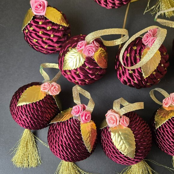 Set Of 11 Burgundy Gold Rose Tassel Christmas Ornaments Fabric Wrapped Elegant - Picture 3 of 8